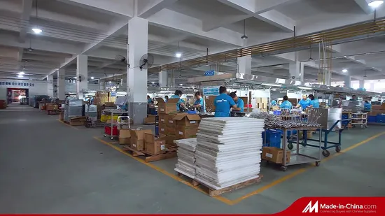 Fogão a gás de três queimadores de vidro de mesa